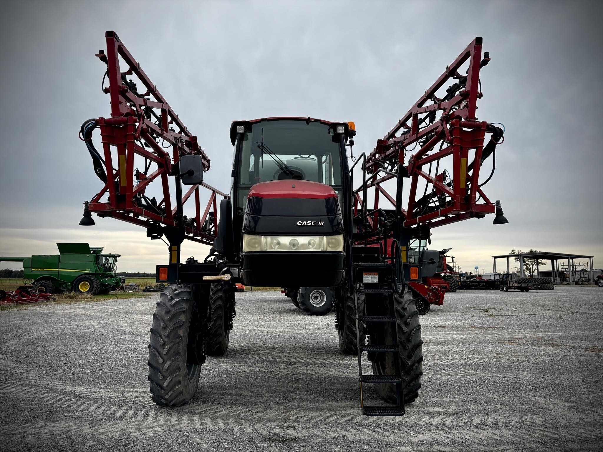 2017 Case IH Patriot 2250 Self-Propelled Sprayer