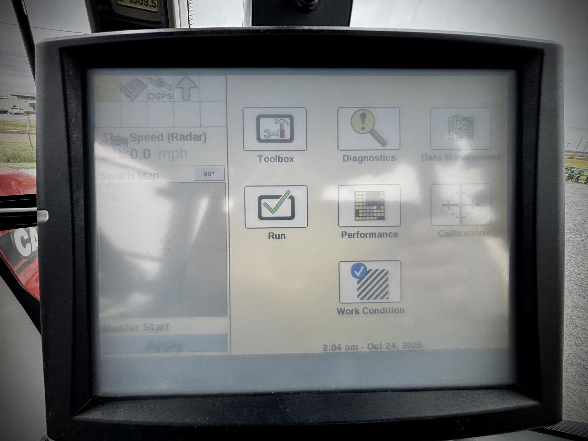 2014 Case IH Patriot 2240 Self-Propelled Sprayer