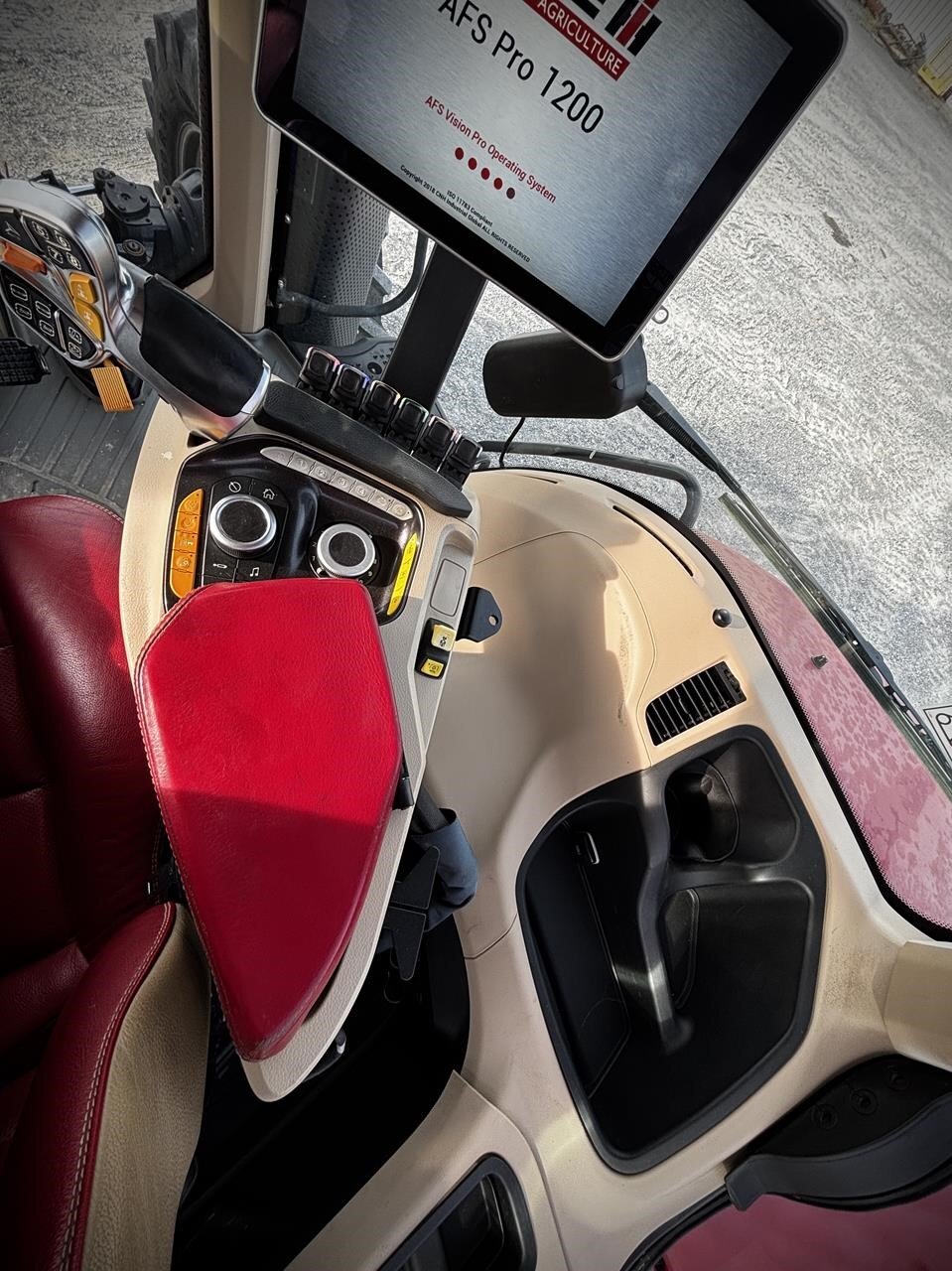 2020 Case IH Magnum 340 Tractor