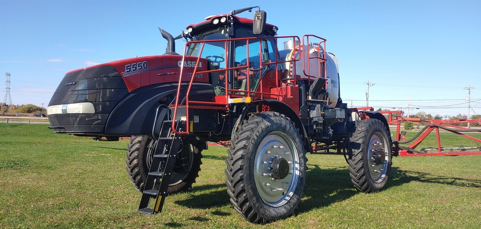 2018 Case IH TRIDENT 5550 Self-Propelled Sprayer