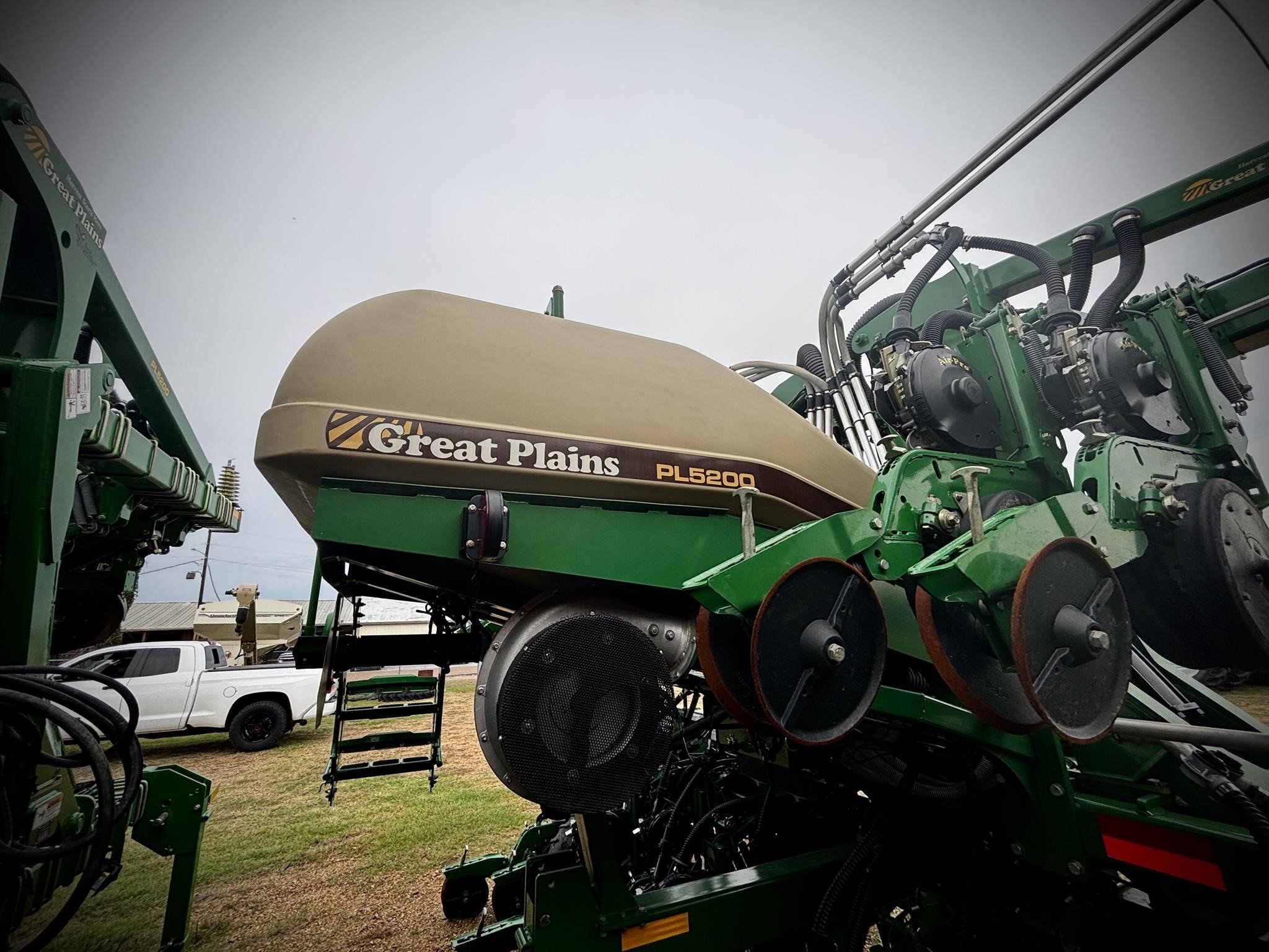 2021 Great Plains PL5200 Planter