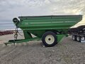 2011 J&M 1326-22D Grain Cart