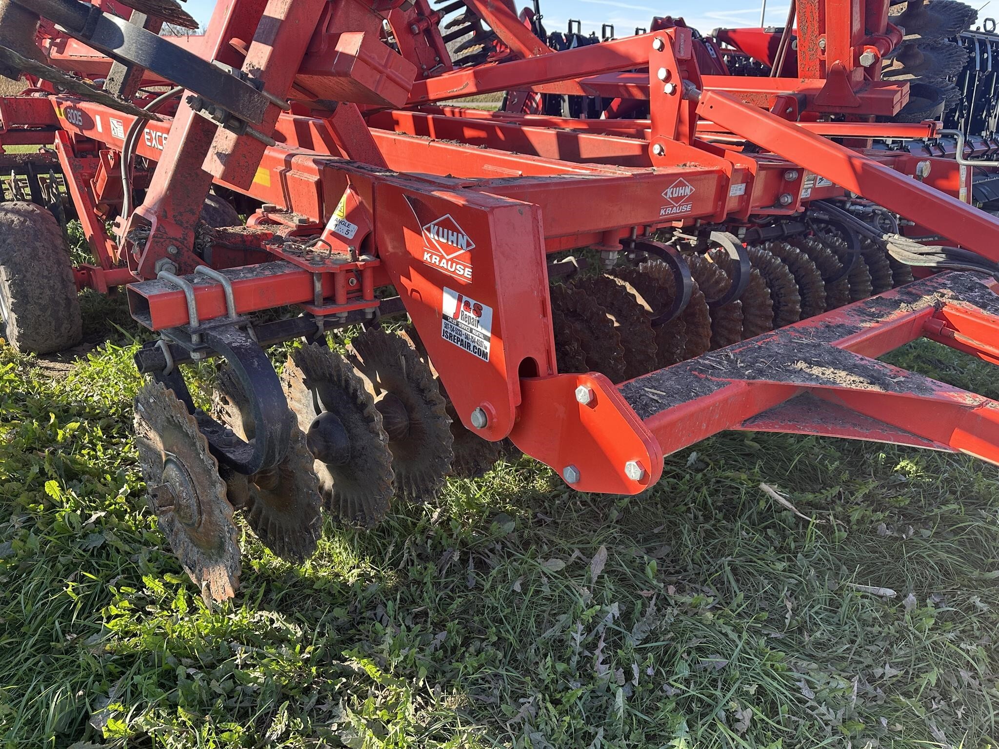 2016 Kuhn Krause 8005-30 Vertical Tillage