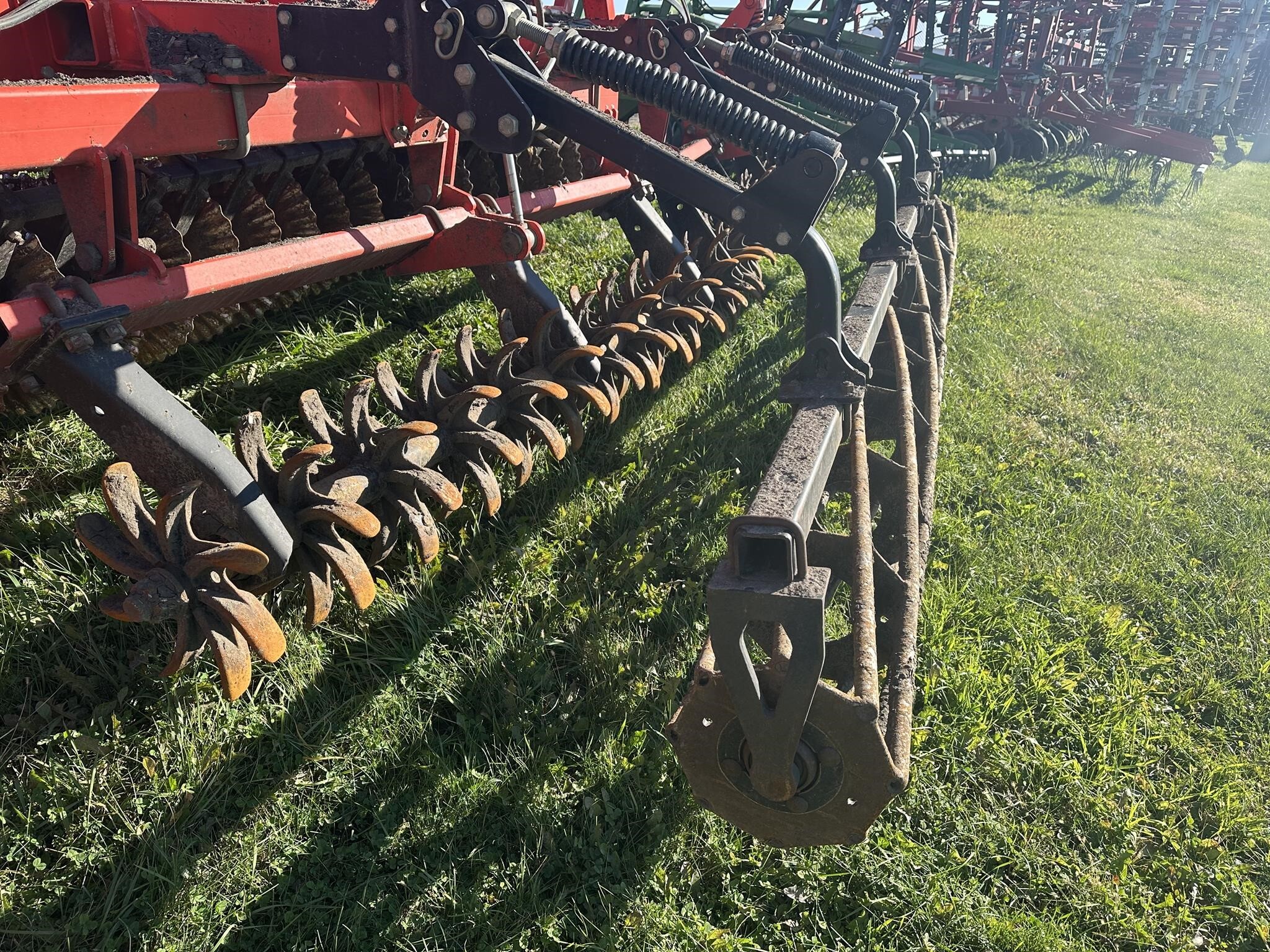2016 Kuhn Krause 8005-30 Vertical Tillage