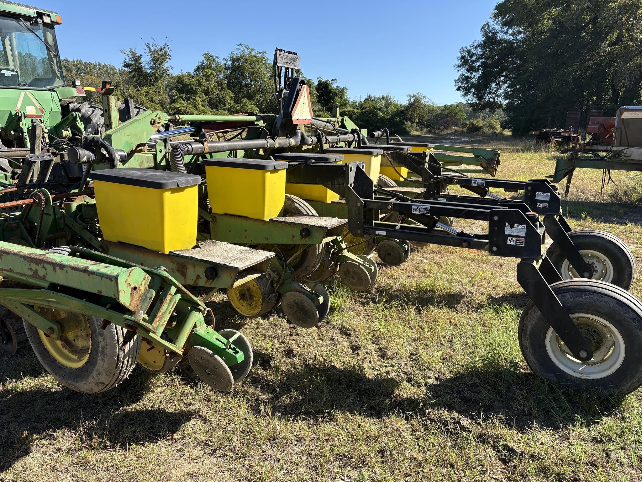 1995 John Deere 7300 Planter