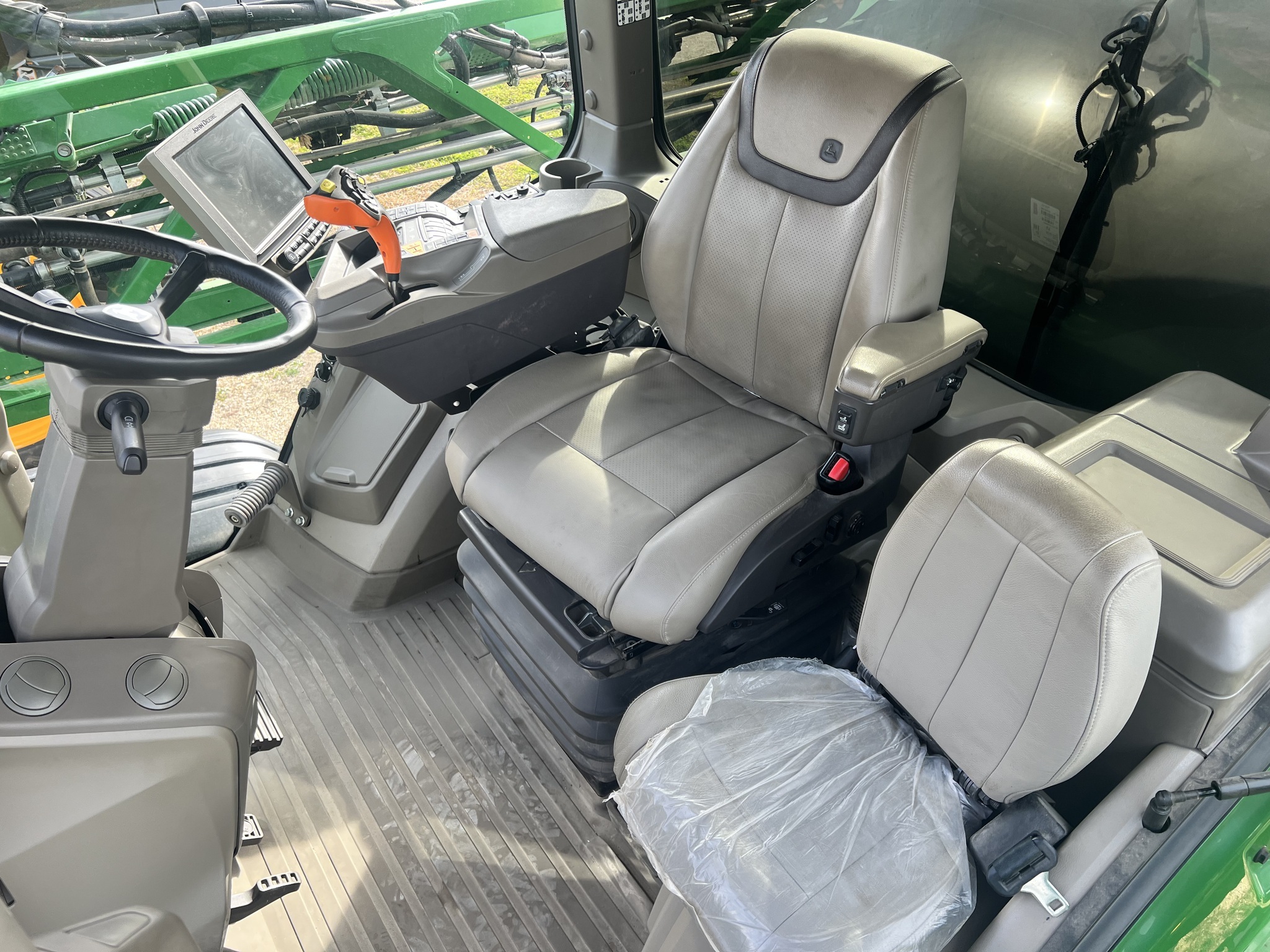 2022 John Deere 612R Self-Propelled Sprayer