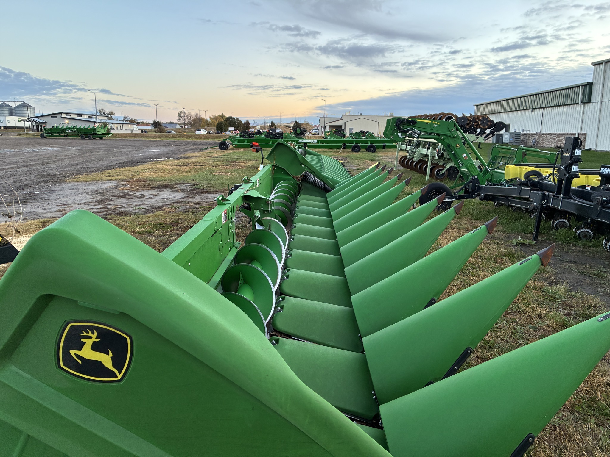 2023 John Deere C12R Corn Head