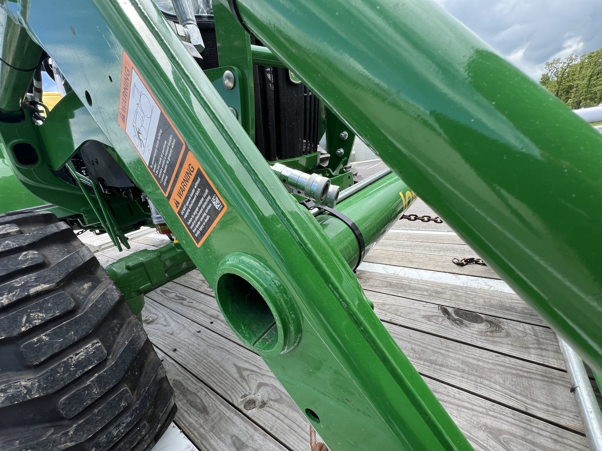 2022 John Deere 4052M Tractor