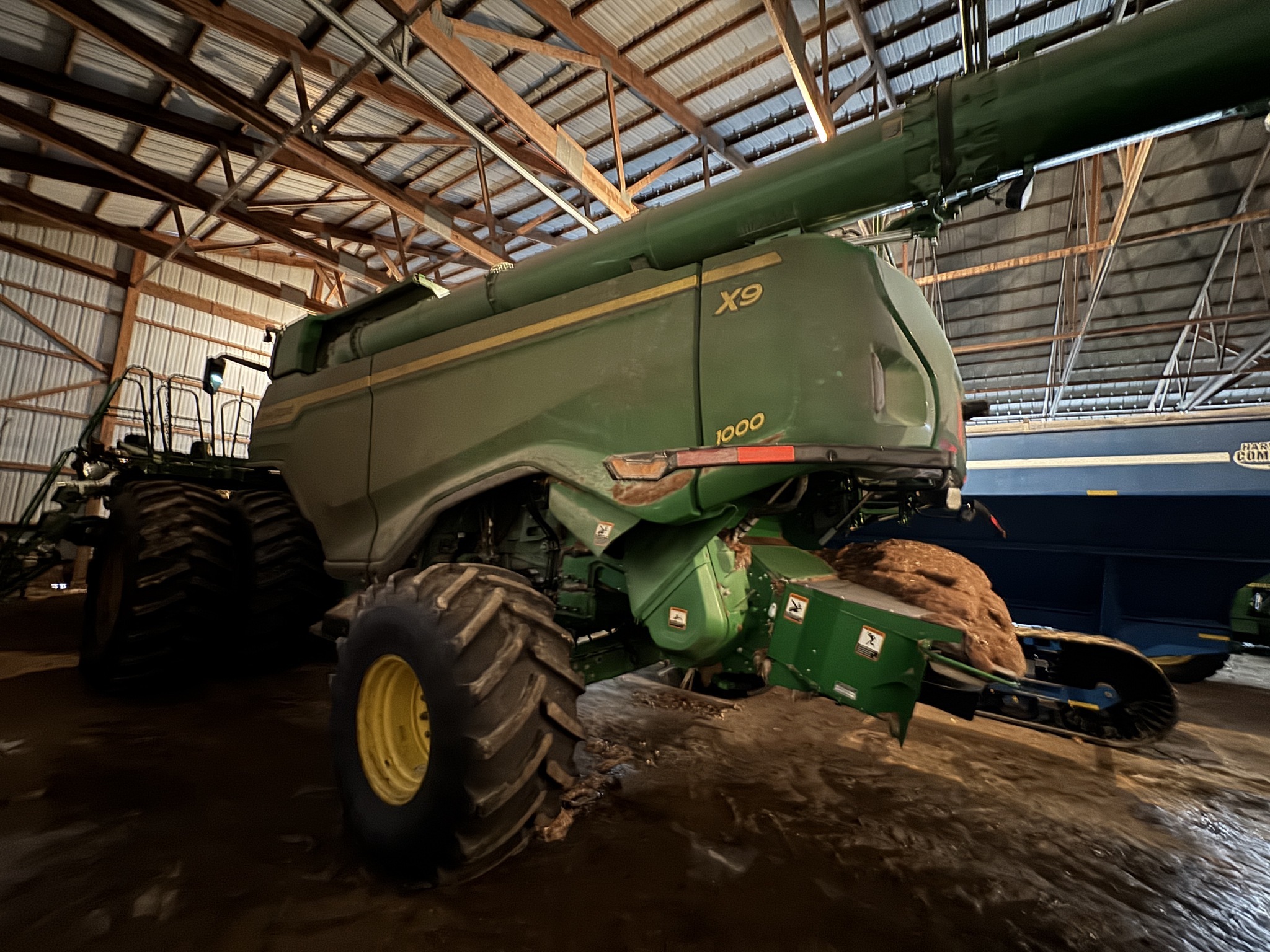 2023 John Deere X9 1000 Combine