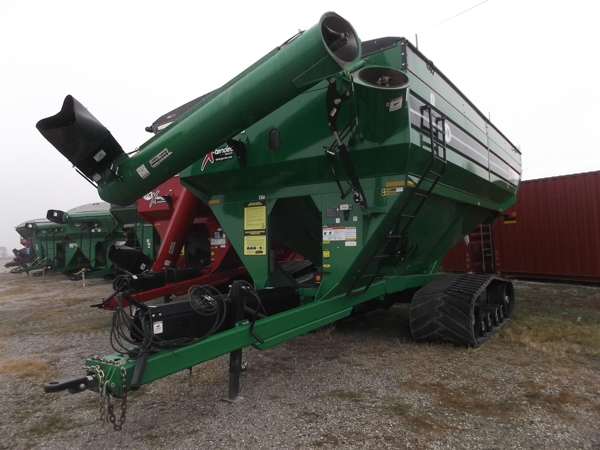2023 J&M 1522-20T Grain Cart