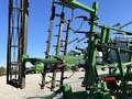  John Deere 2210 Field Cultivator