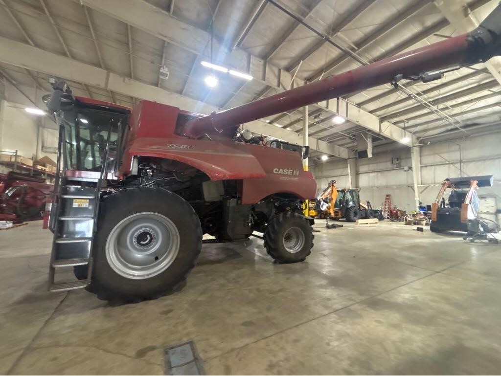 2023 Case IH 7250 Combine