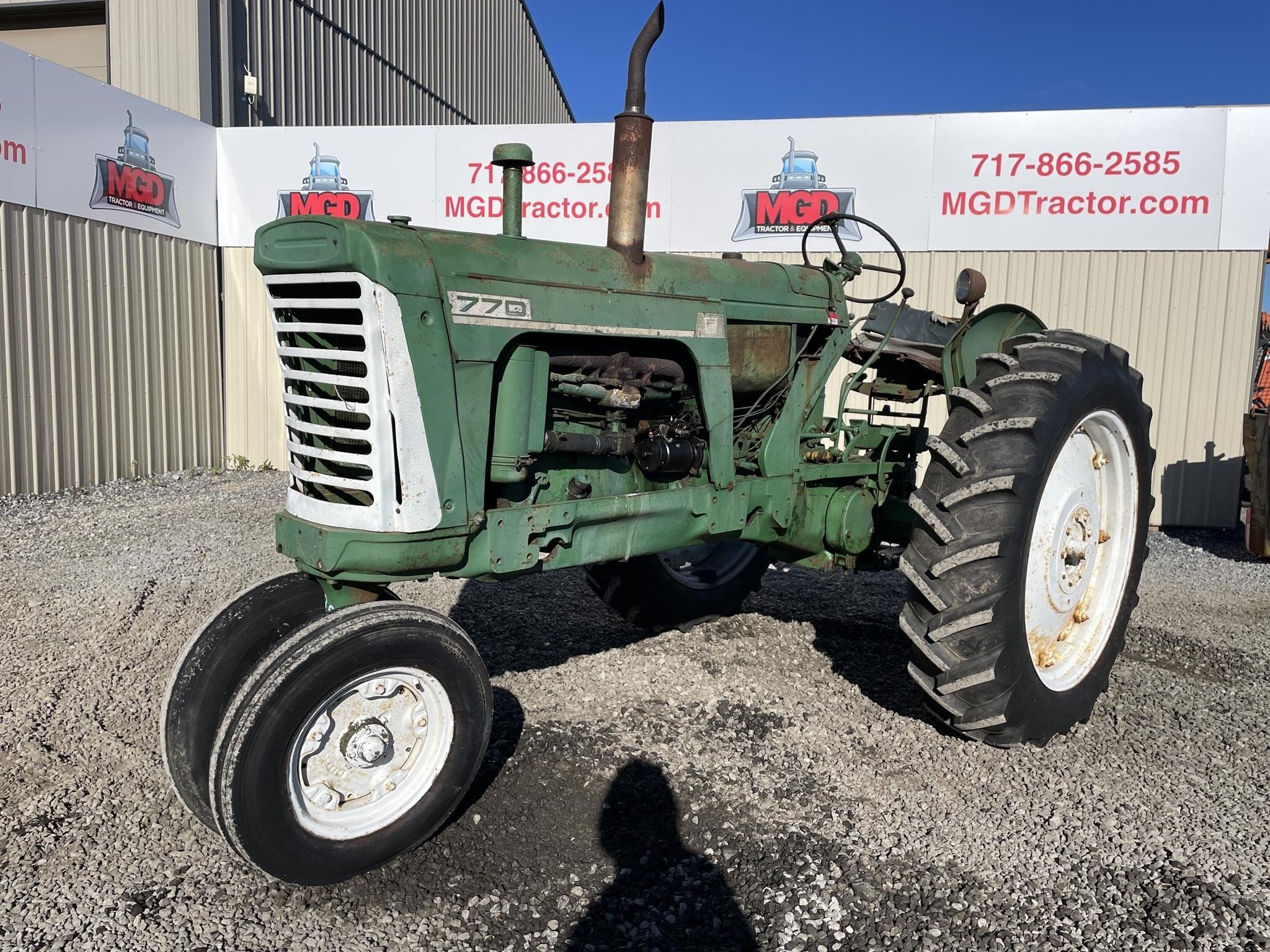 1963 Oliver 770 Tractor