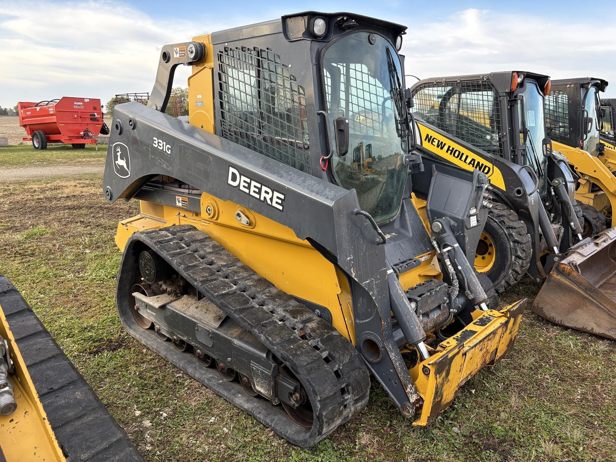 2022 Deere 331G Skid Steer