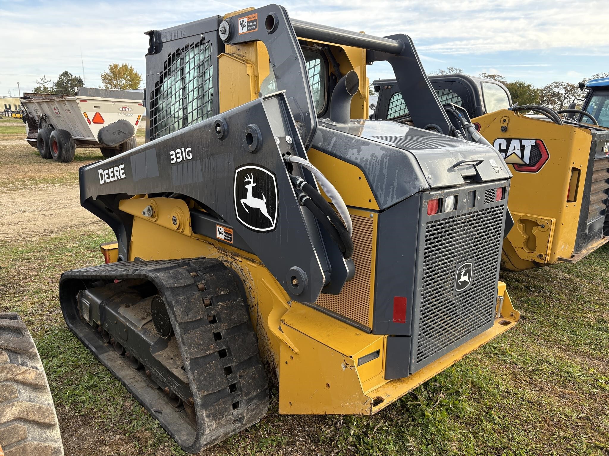 2022 Deere 331G Skid Steer