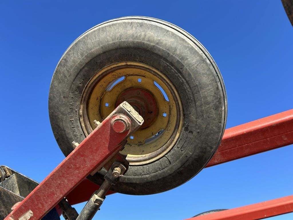 2008 Krause Dominator 4850 Disk Chisel