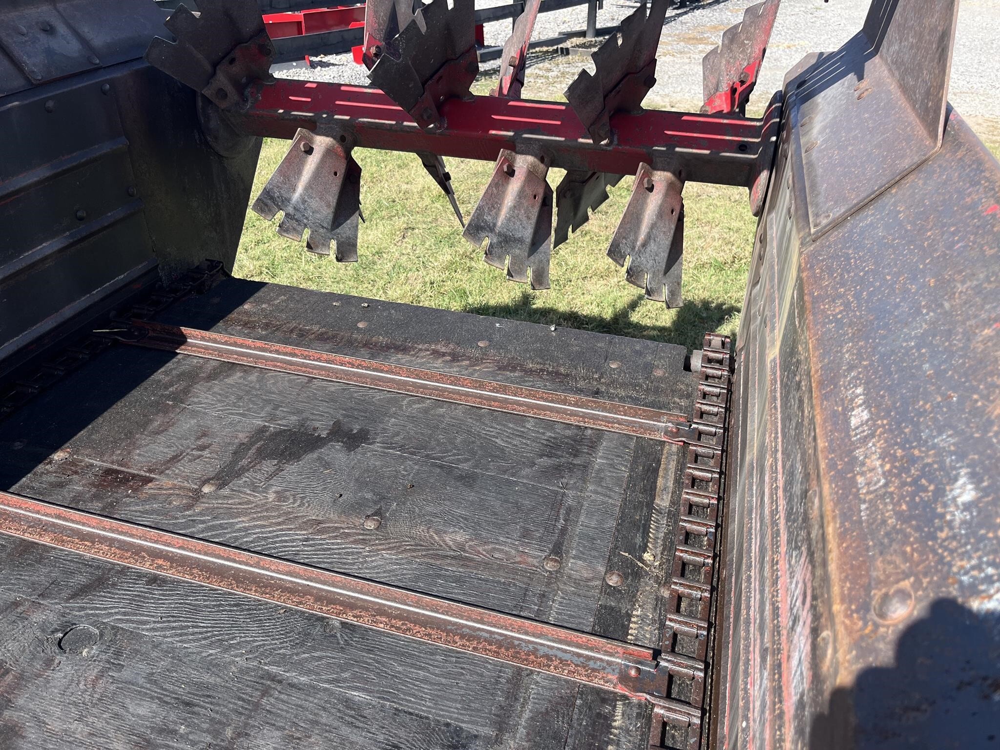  International 530 Manure Spreader