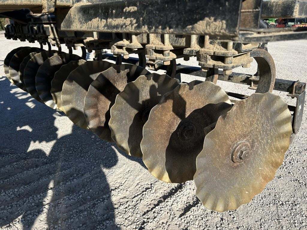 2008 Krause Dominator 4850 Disk Chisel