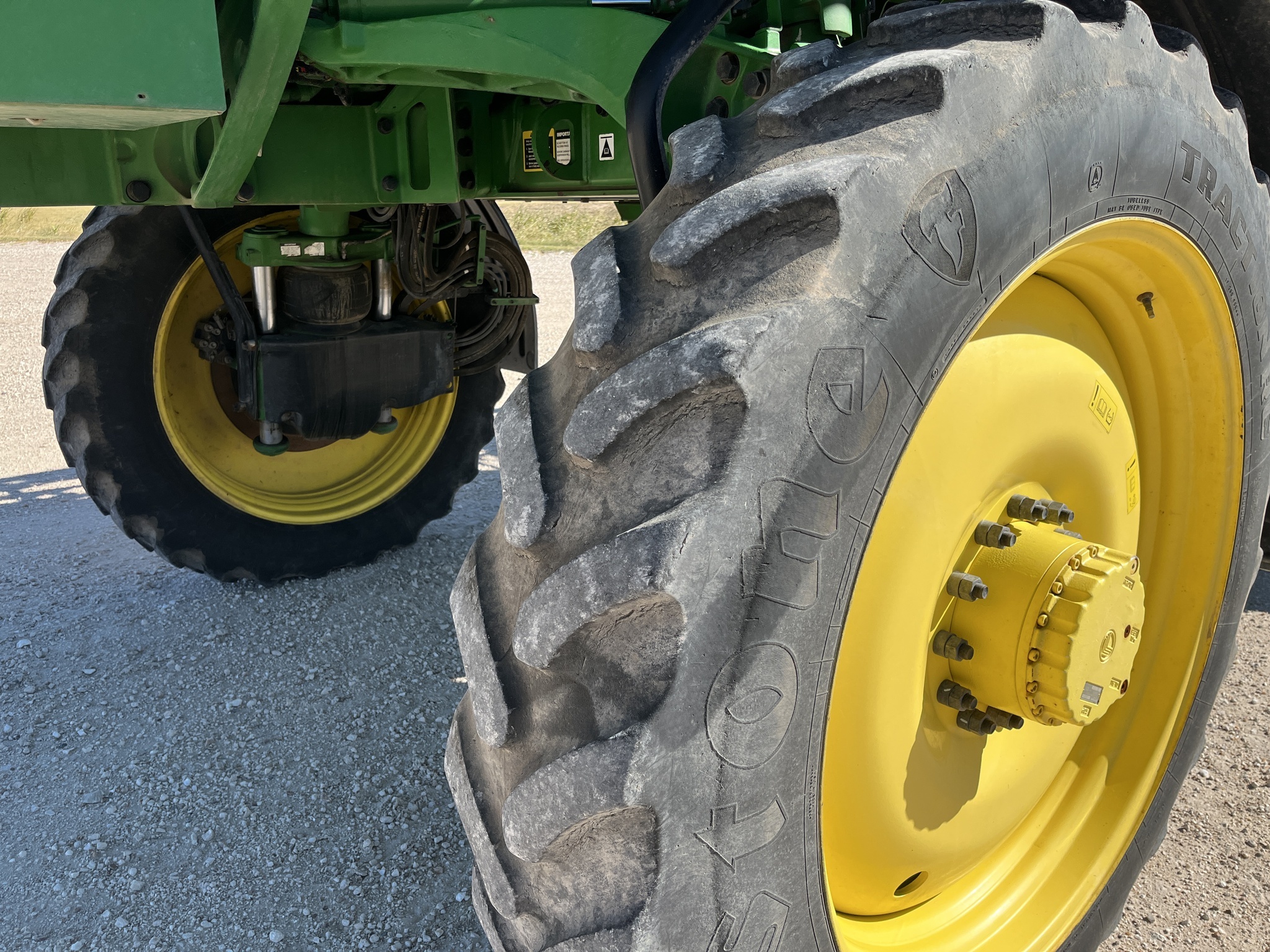 2021 John Deere R4044 Self-Propelled Sprayer