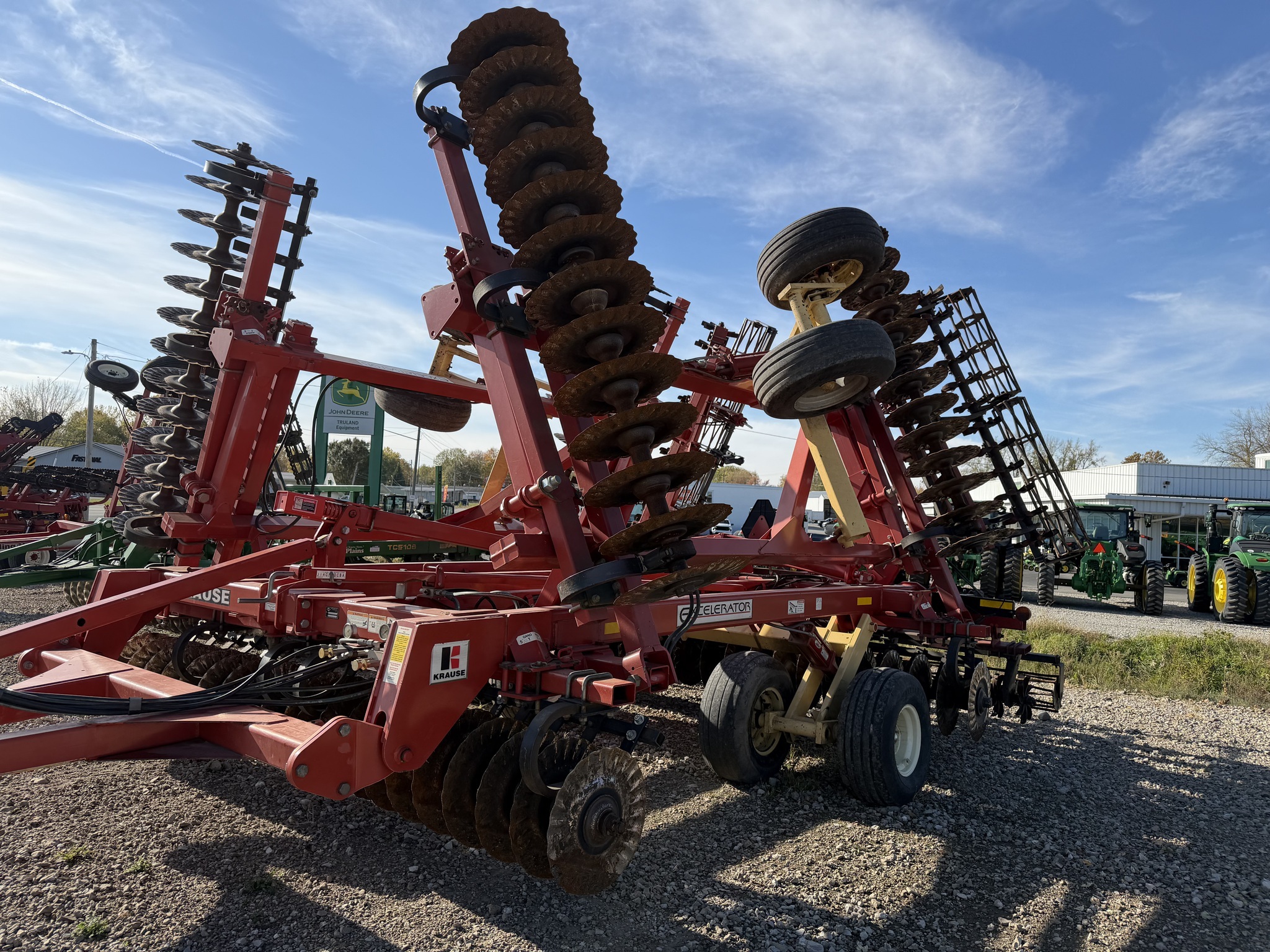 2011 Krause Excelerator 8000 Vertical Tillage