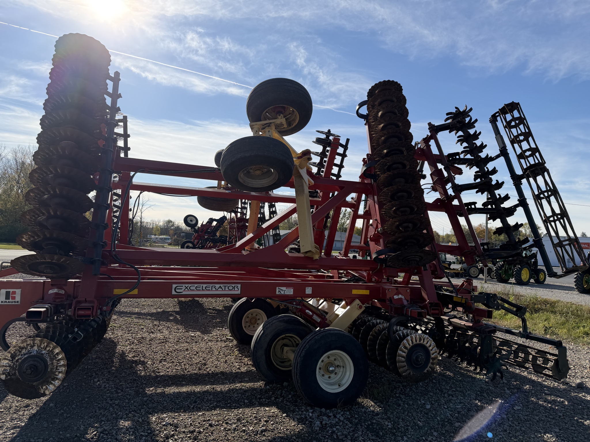 2011 Krause Excelerator 8000 Vertical Tillage
