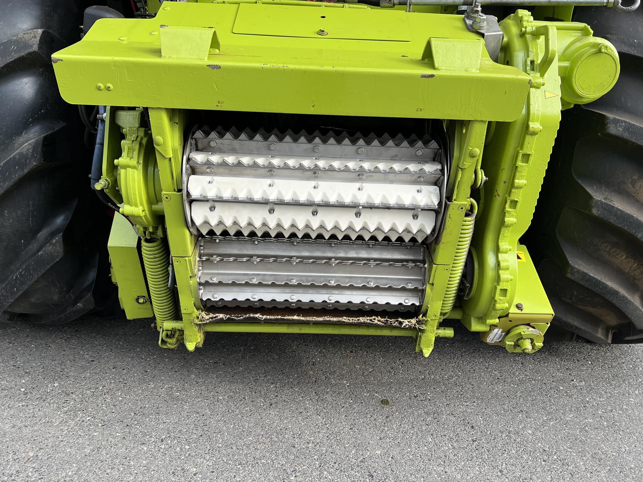 2010 Claas Jaguar 970 Self-Propelled Forage Harvester