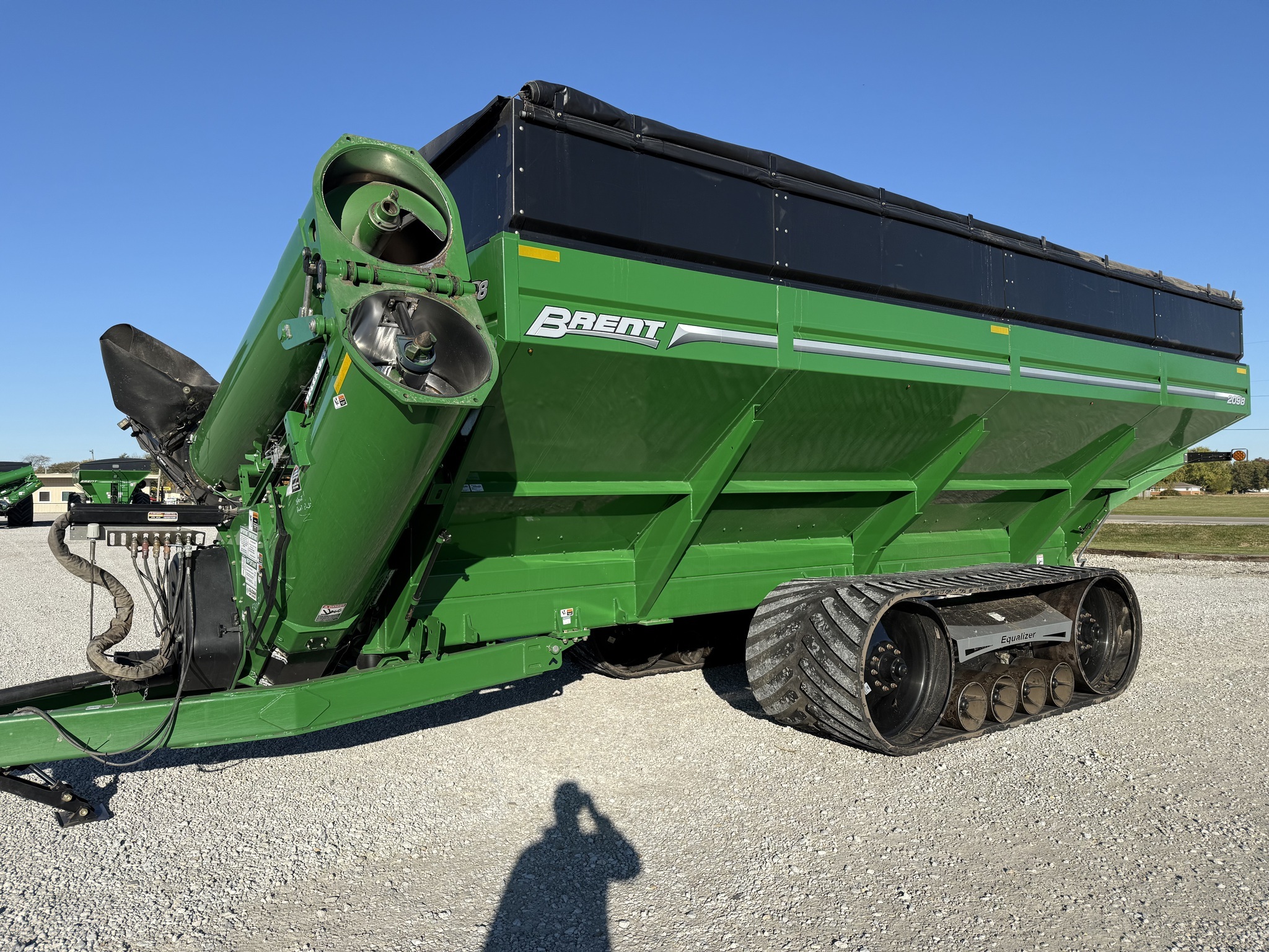 2024 Brent 2098 Grain Cart