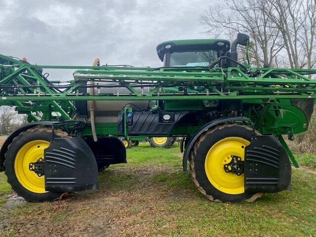2021 John Deere R4038 Self-Propelled Sprayer