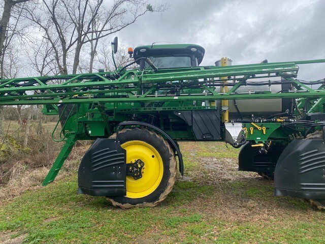 2021 John Deere R4038 Self-Propelled Sprayer