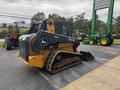2023 Deere 331G Skid Steer