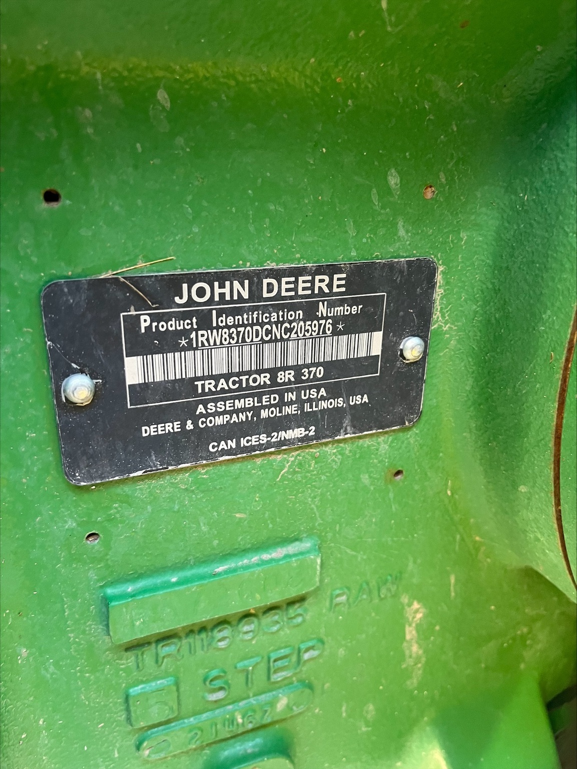 2022 John Deere 8R 370 Tractor
