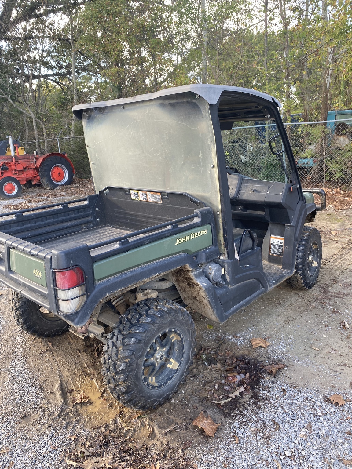 2018 John Deere XUV 835M ATVs and Utility Vehicle