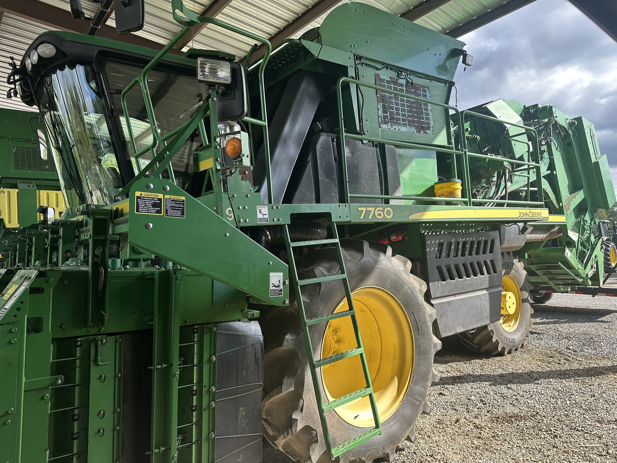 2012 John Deere 7760 Cotton Equipment