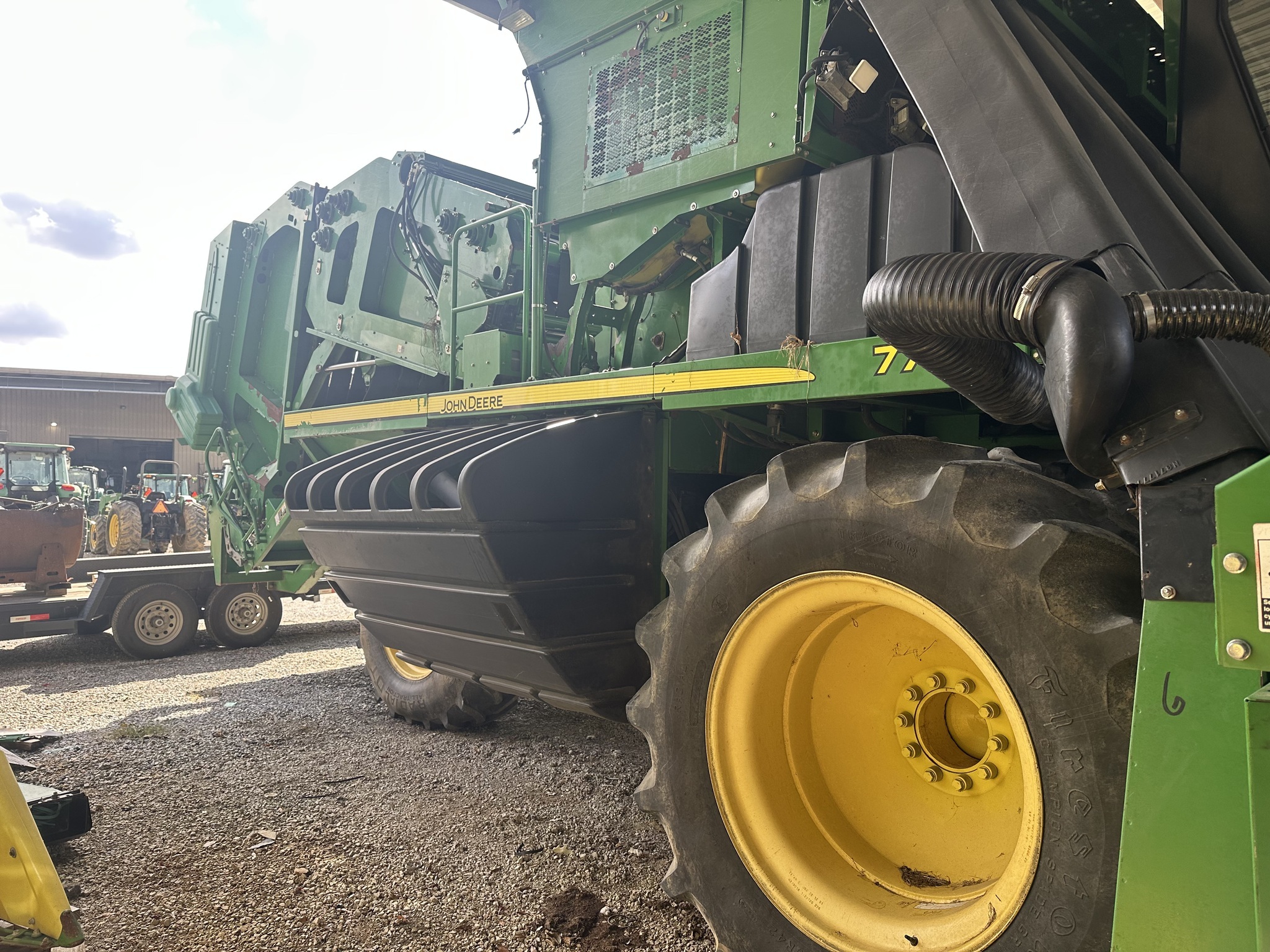 2012 John Deere 7760 Cotton Equipment