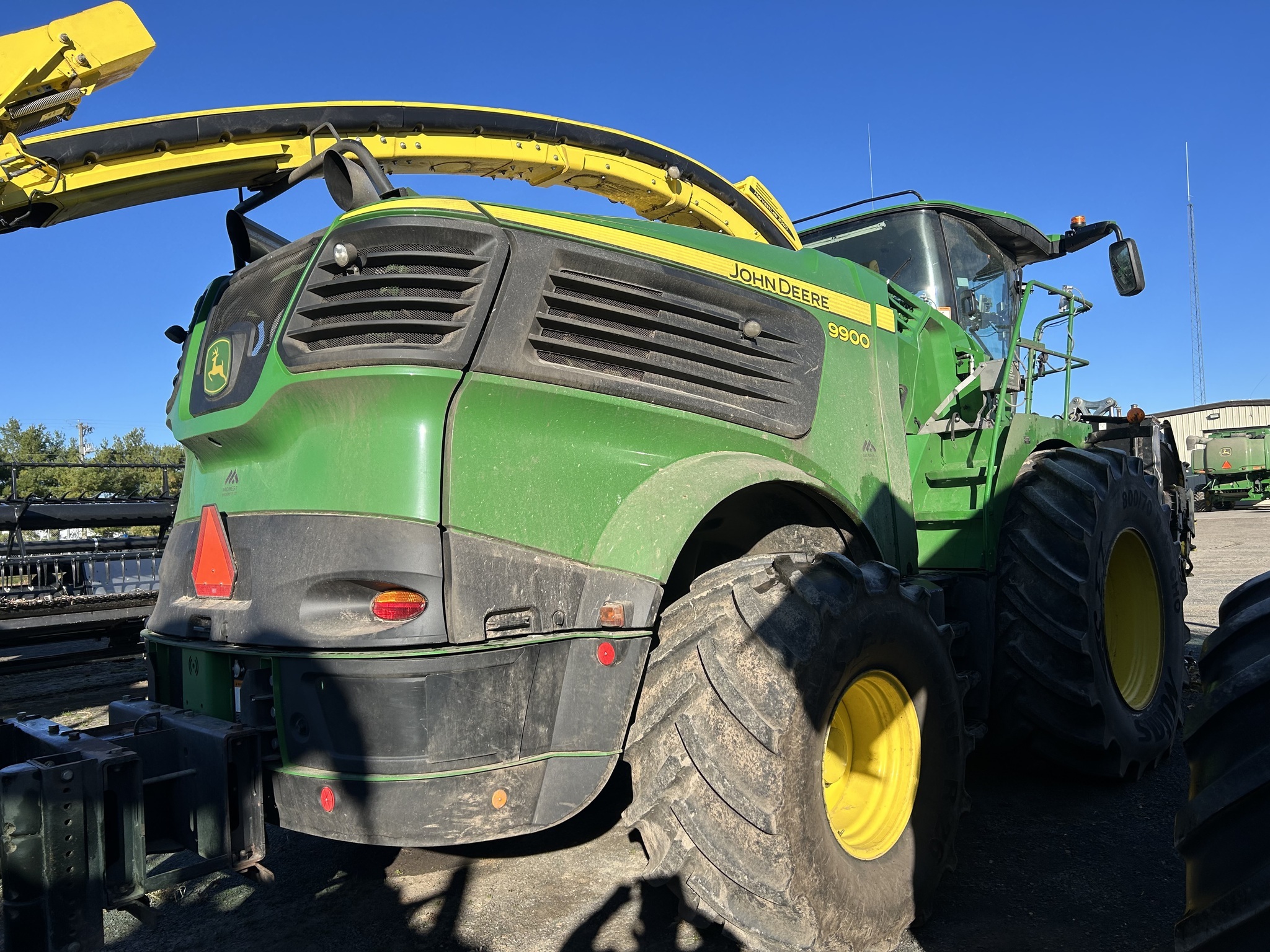 2024 John Deere 9900 Self-Propelled Forage Harvester
