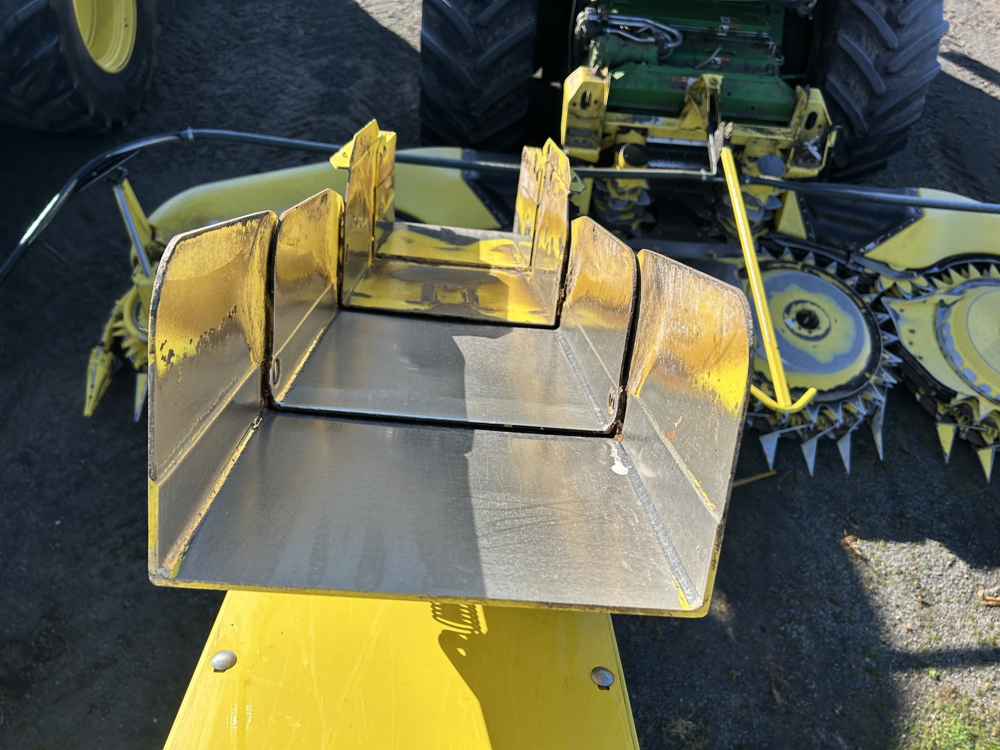 2024 John Deere 9900 Self-Propelled Forage Harvester