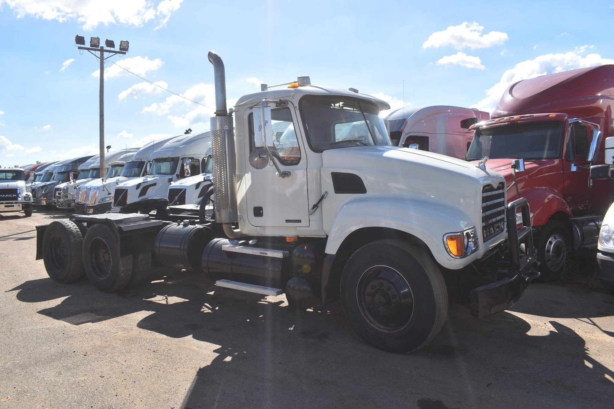 2006 Mack Granite CV713 Dump Trucks/Trailer
