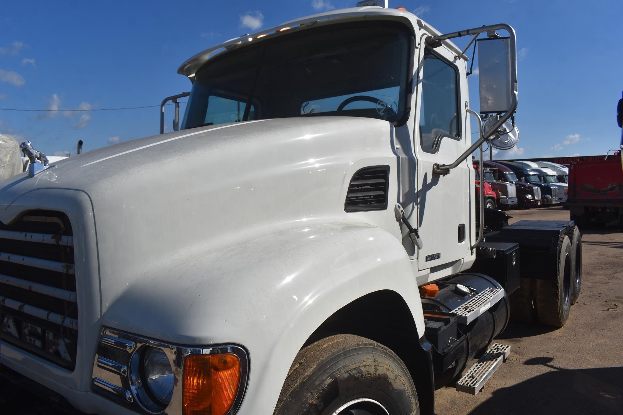 2006 Mack Granite CV713 Dump Trucks/Trailer