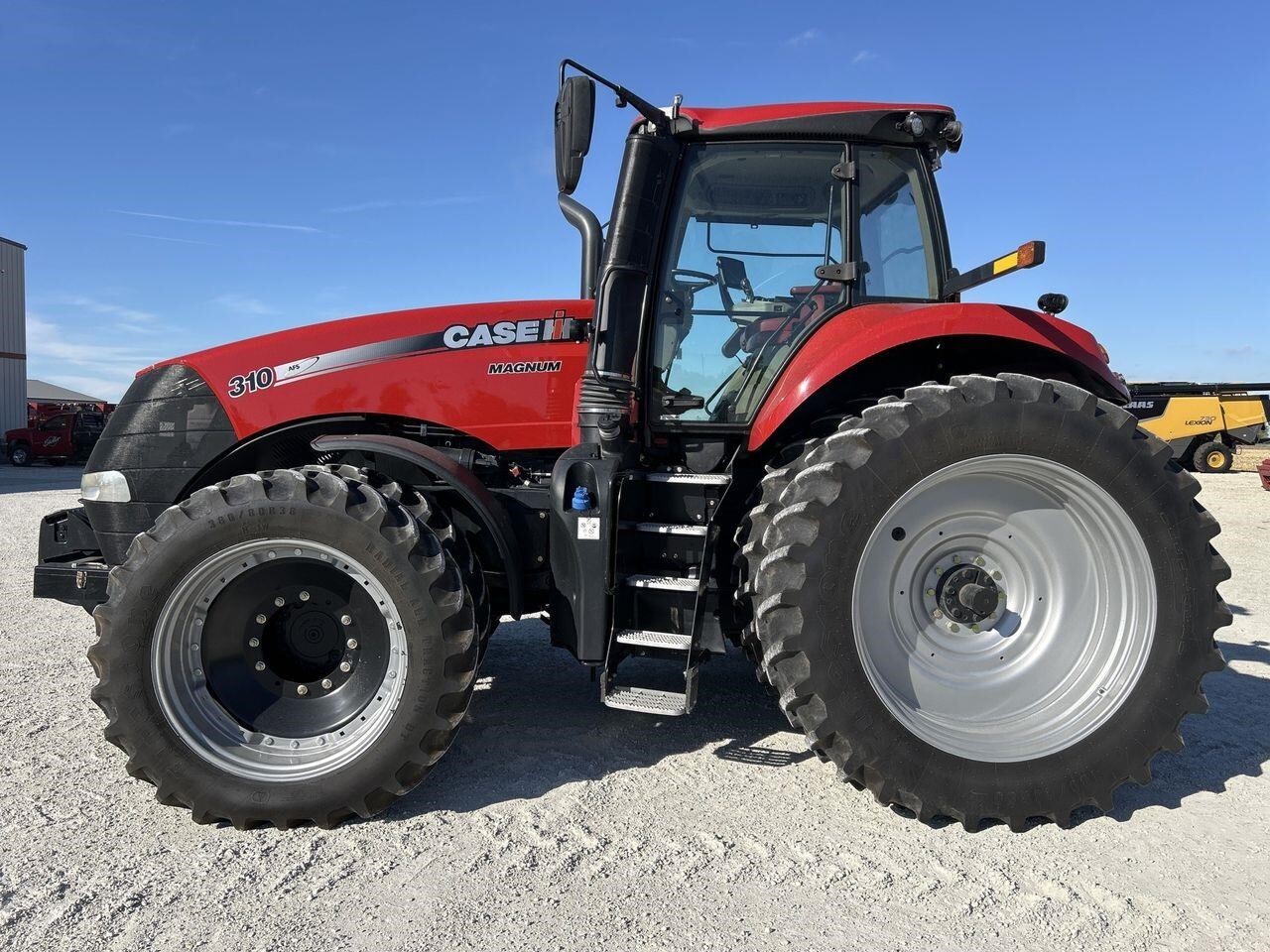 2018 Case IH Magnum 310 Tractor