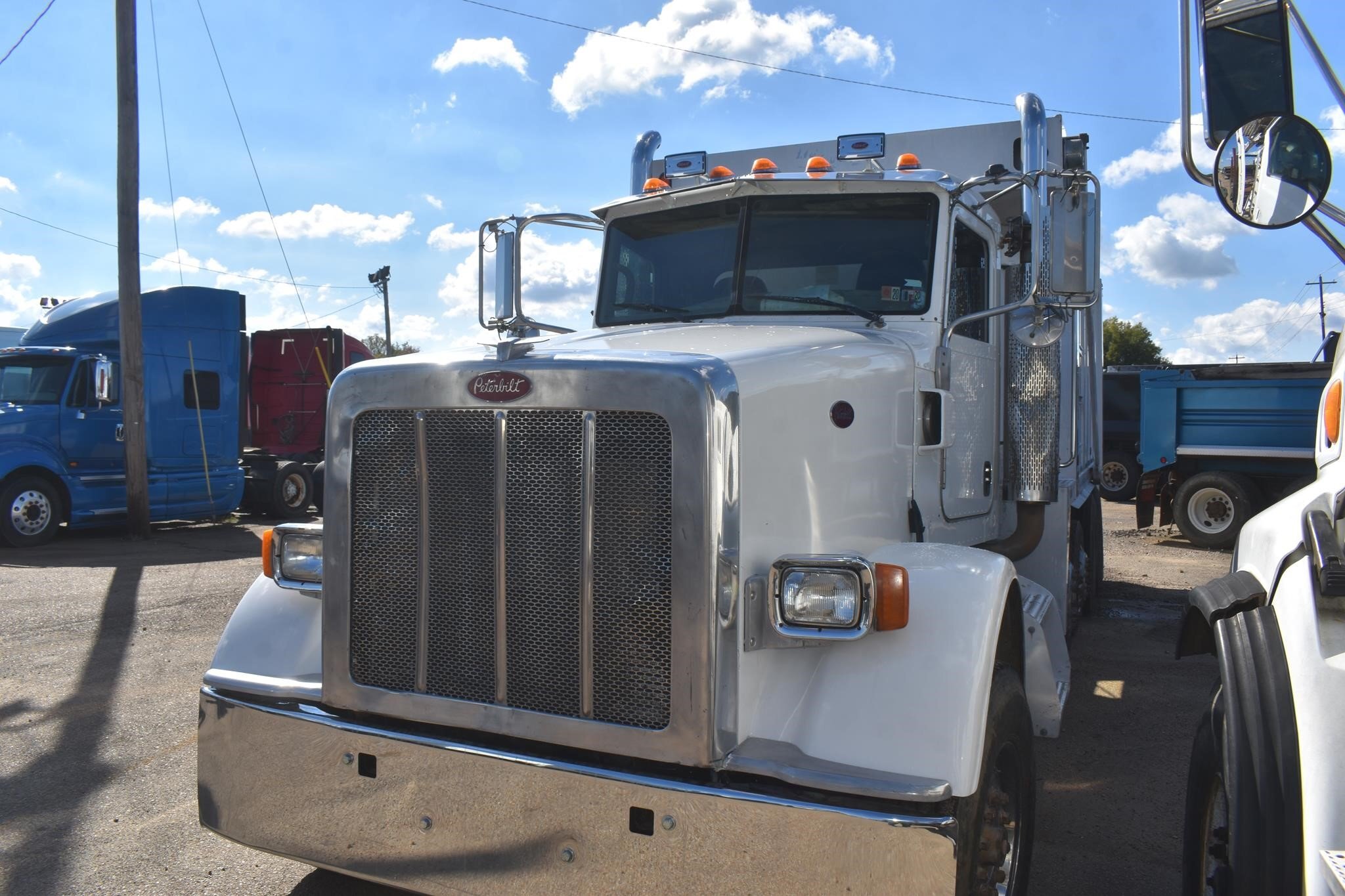 2014 Peterbilt 367 Semi Trucks/Trailer