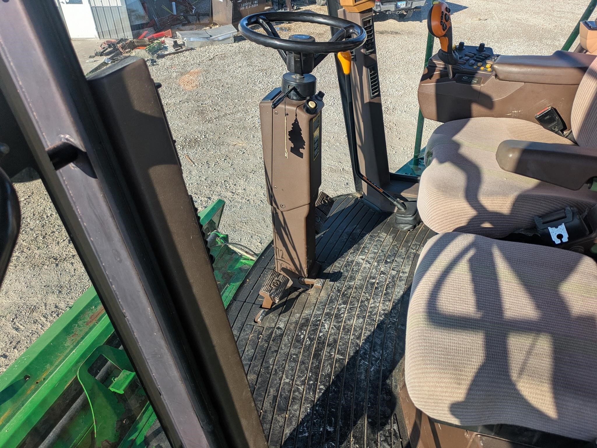 2004 John Deere 9660 STS Combine