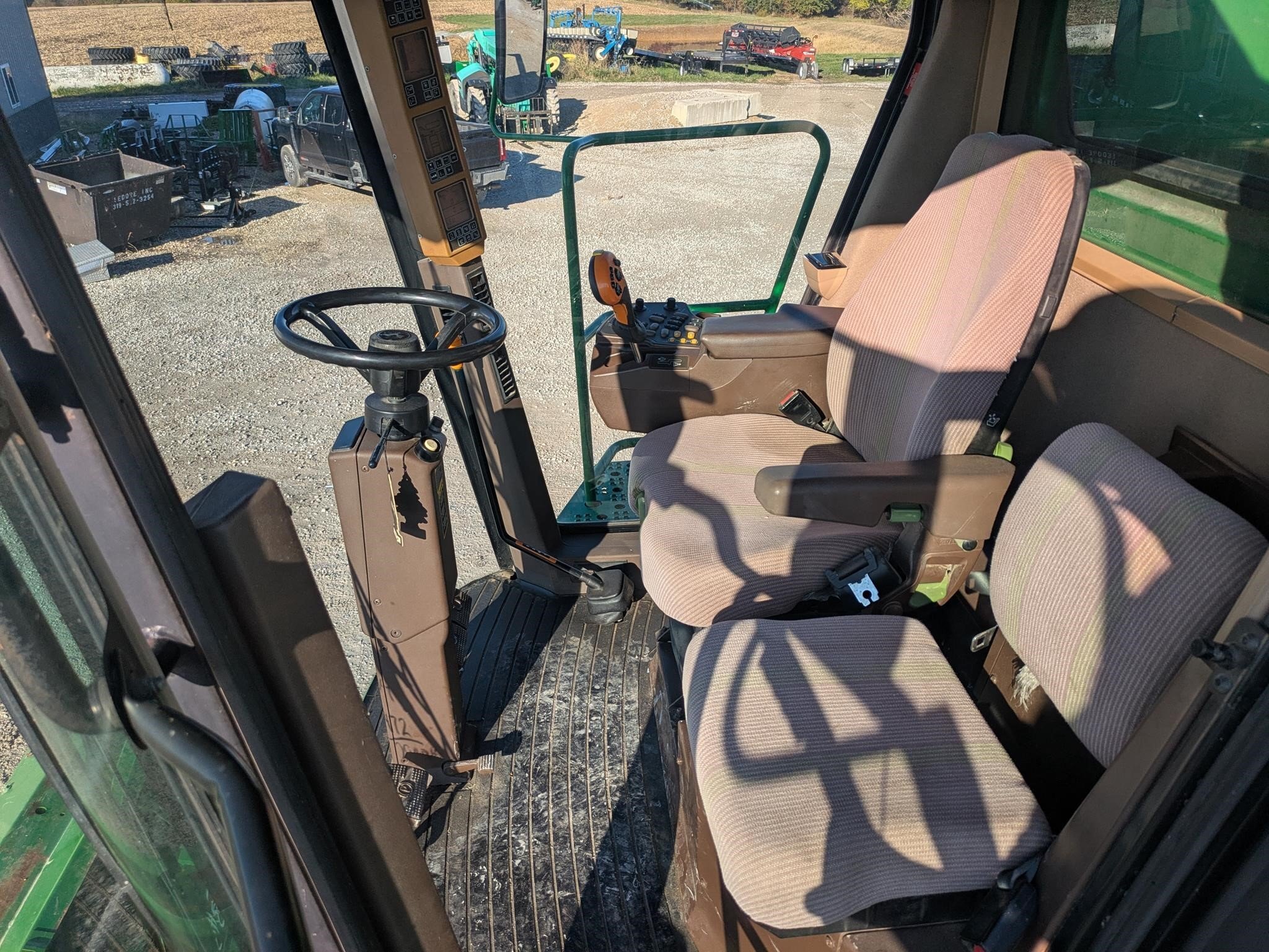 2004 John Deere 9660 STS Combine