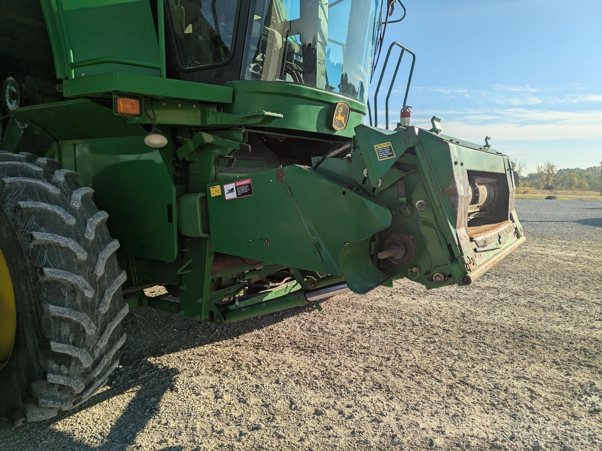 2004 John Deere 9660 STS Combine