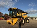 2015 New Holland CR8.90 Combine