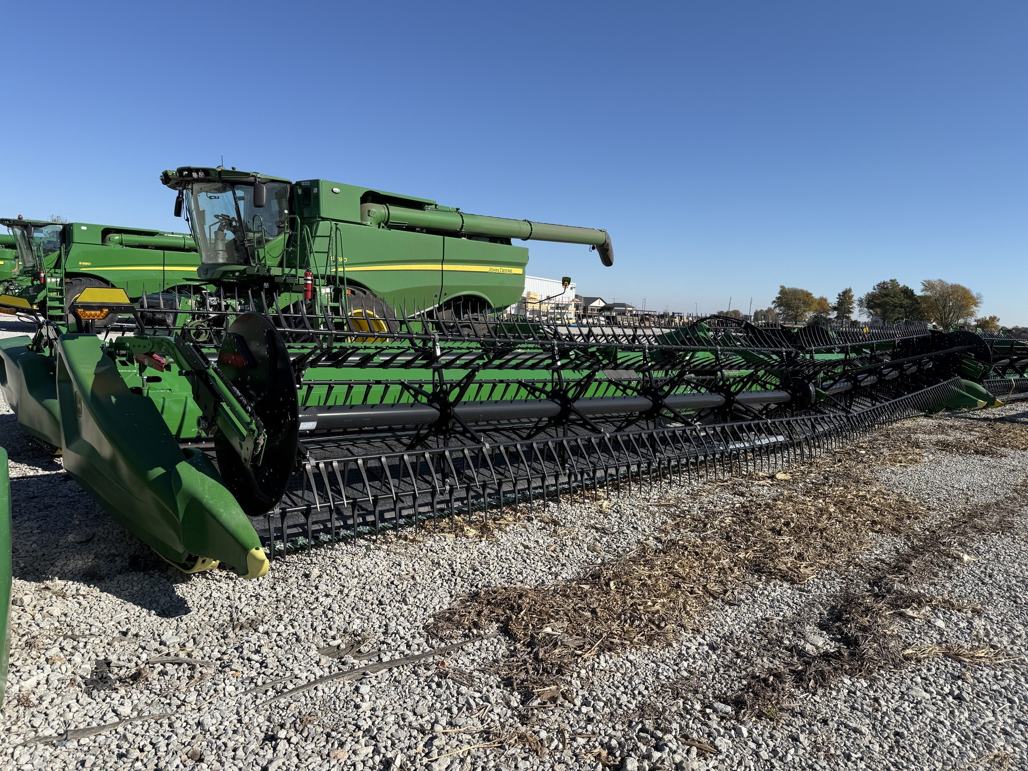 2023 John Deere HD45F Platform