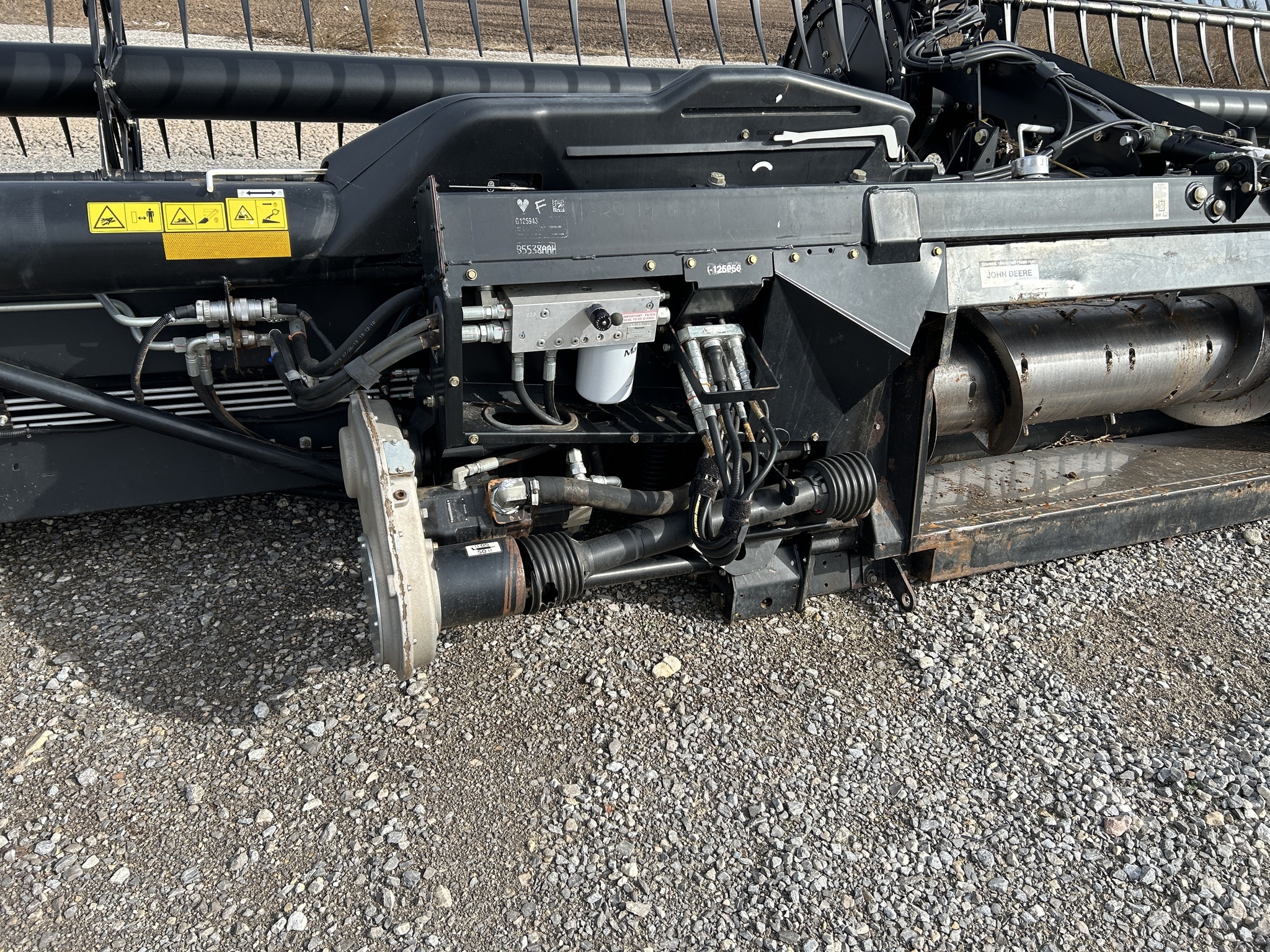 2014 MacDon FD75 Platform