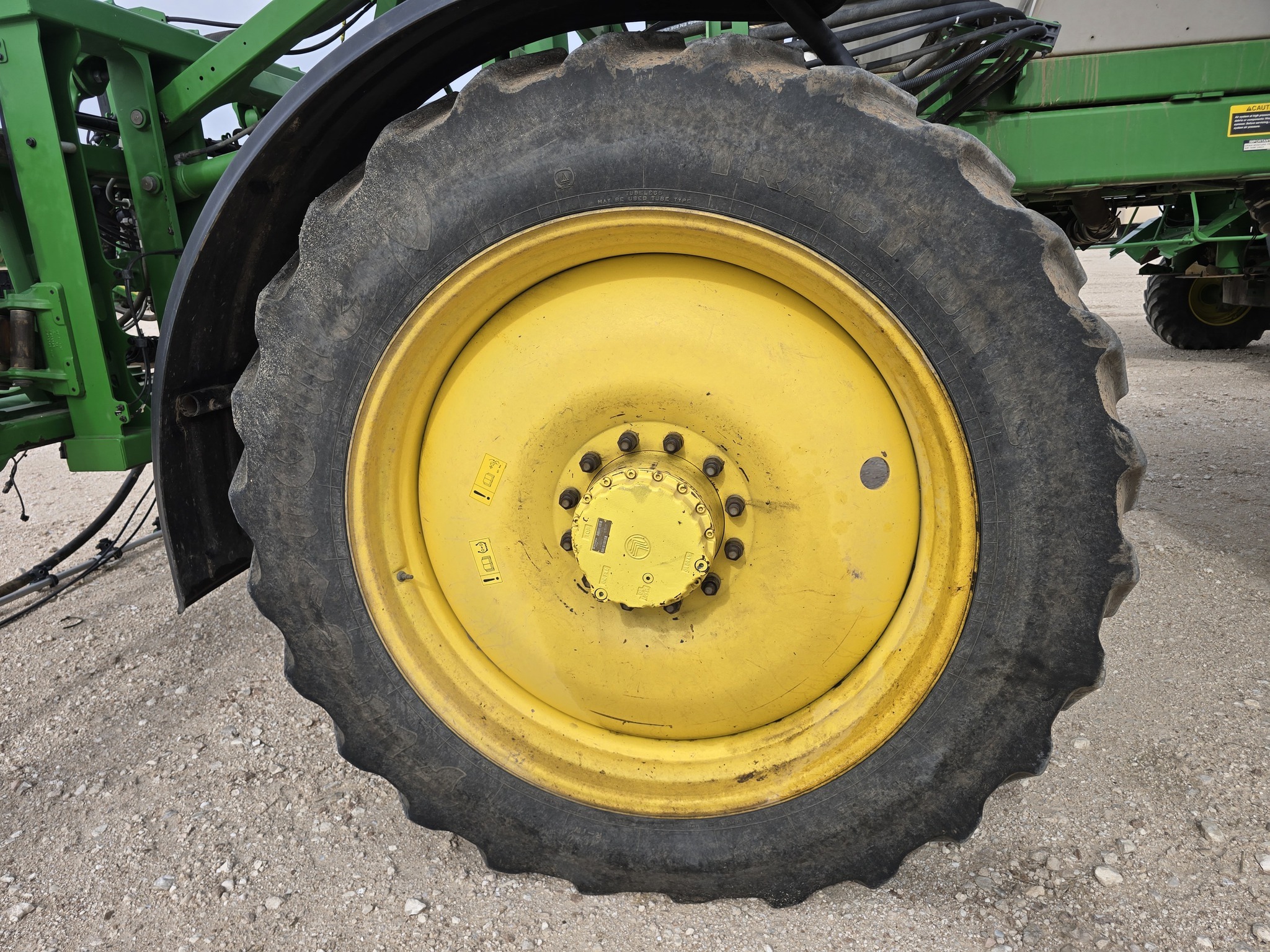 2020 John Deere R4044 Self-Propelled Sprayer