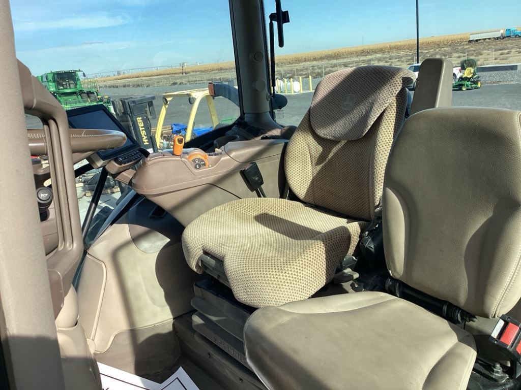 2022 John Deere 6175R Tractor