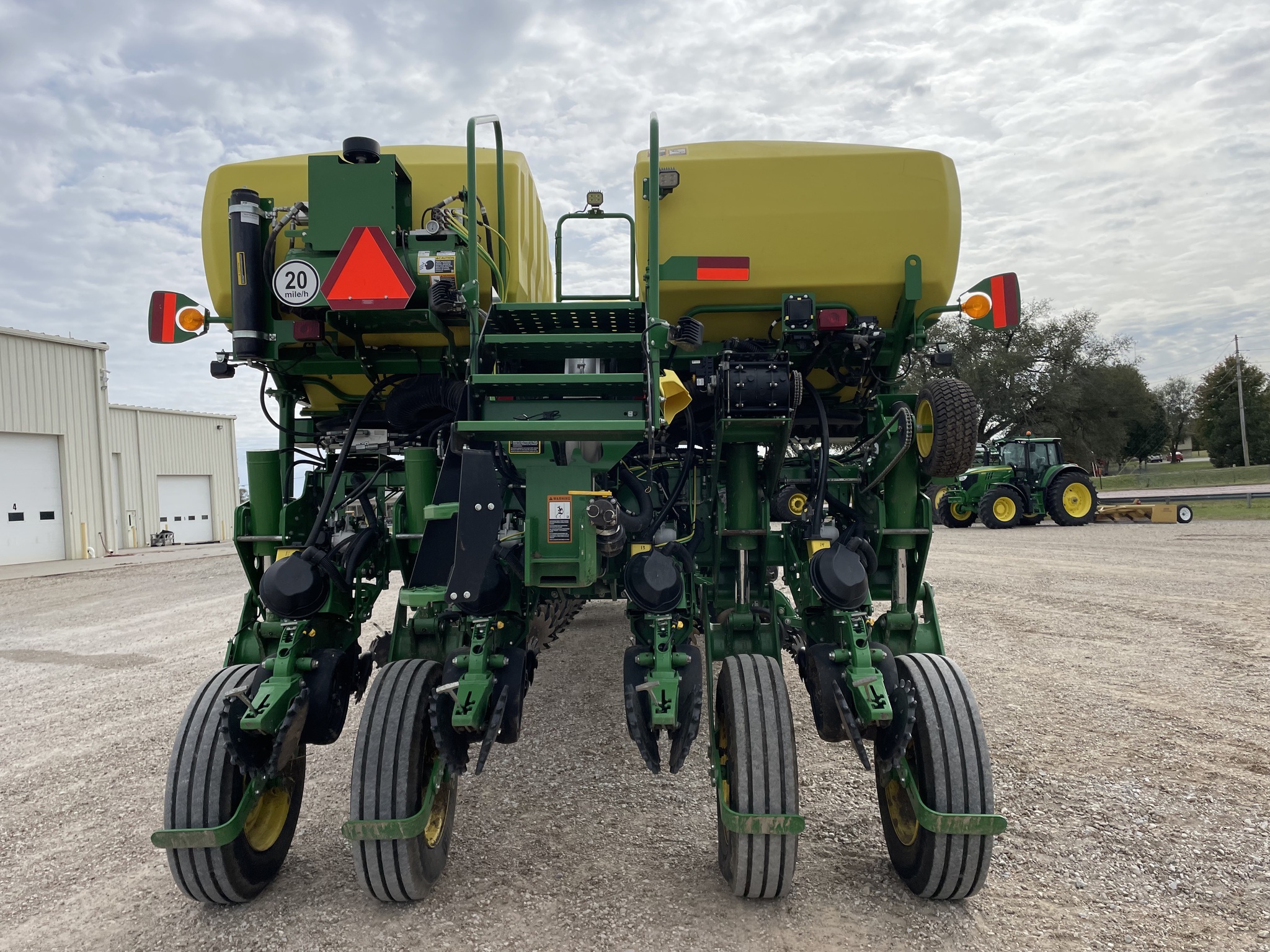 2024 John Deere 1775NT Planter