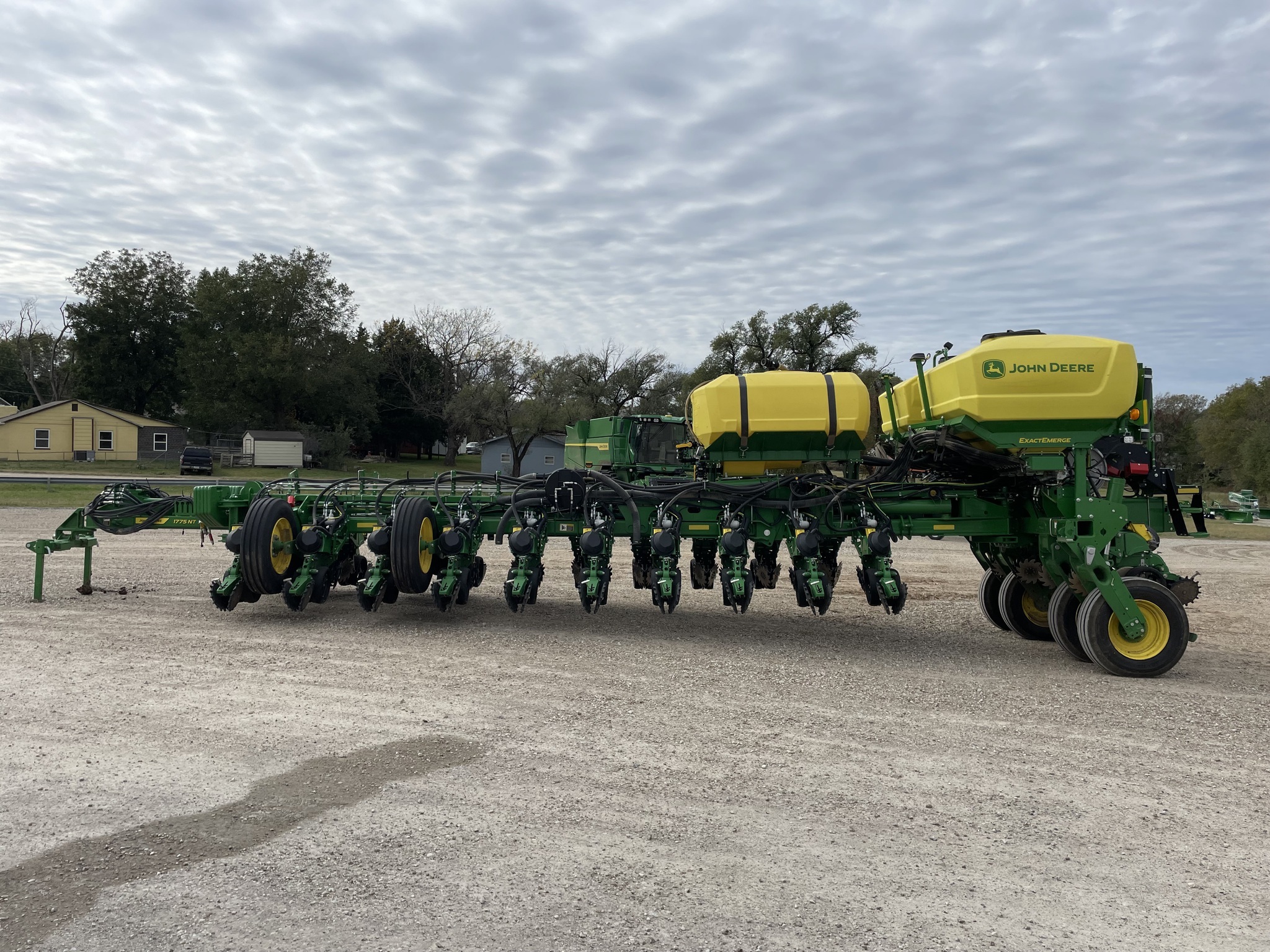 2024 John Deere 1775NT Planter